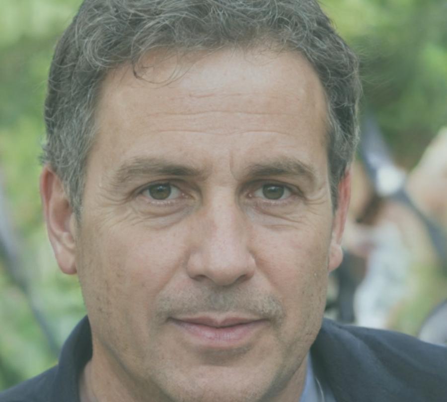 Portrait von Valentin Römer